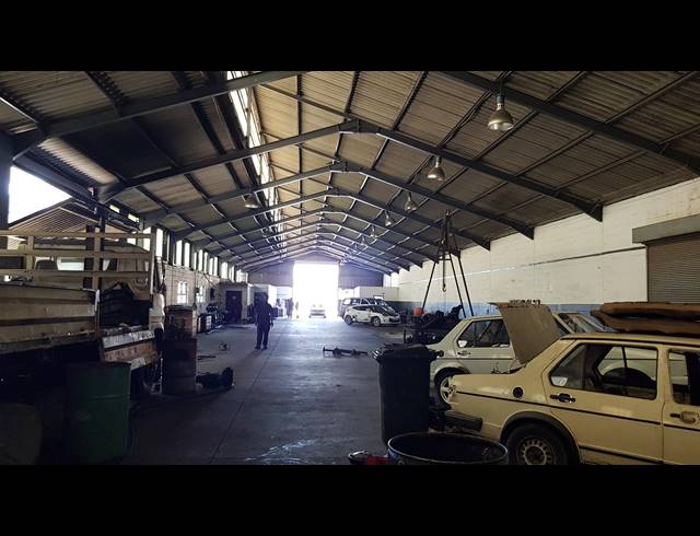 938M² FACTORY TO LET IN BLACKHEATH INDUSTRIAL
